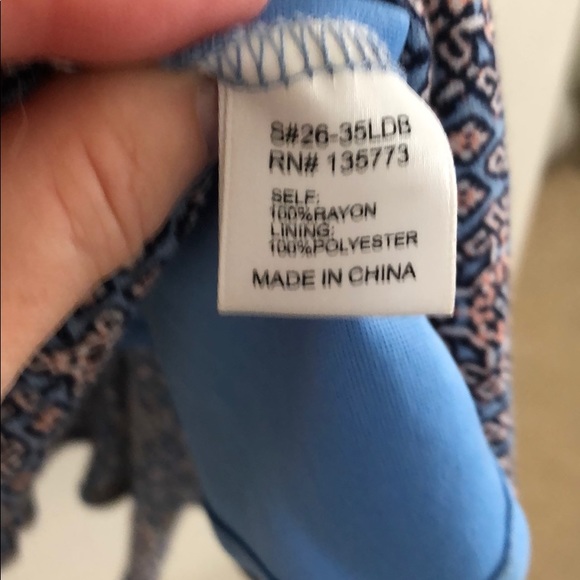 Flowy tank top in beautiful print - Picture 10 of 10